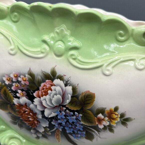 Alberta Australia ceramic vintage vase - Picture 15 of 15